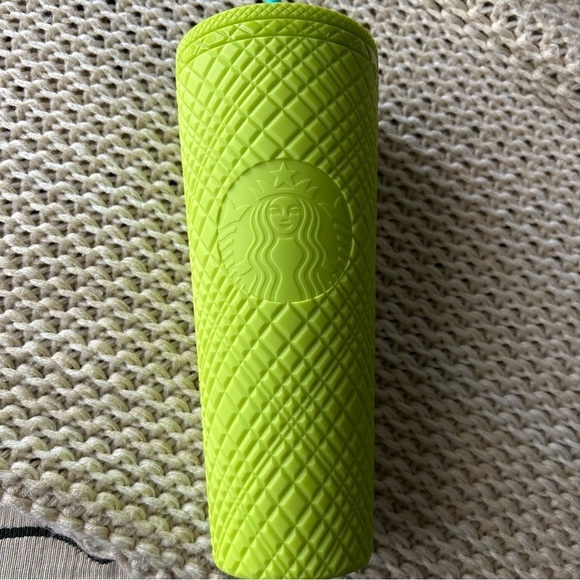Starbucks 2023 LATAM Mexico Neon Green Venti Tumbler Cup - Picture 2 of 8
